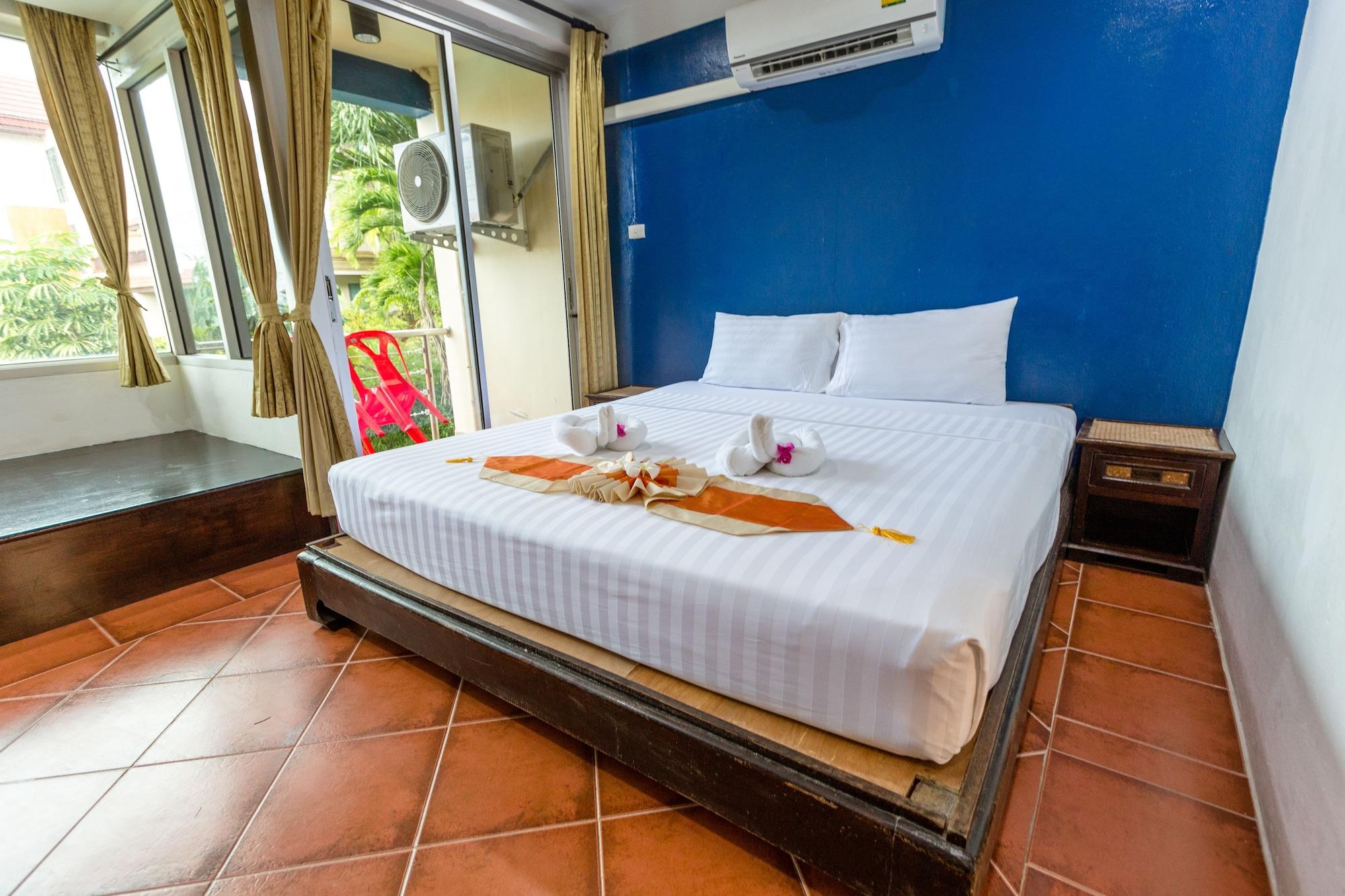 PorterHouse Beach Hotel Patong Exterior foto