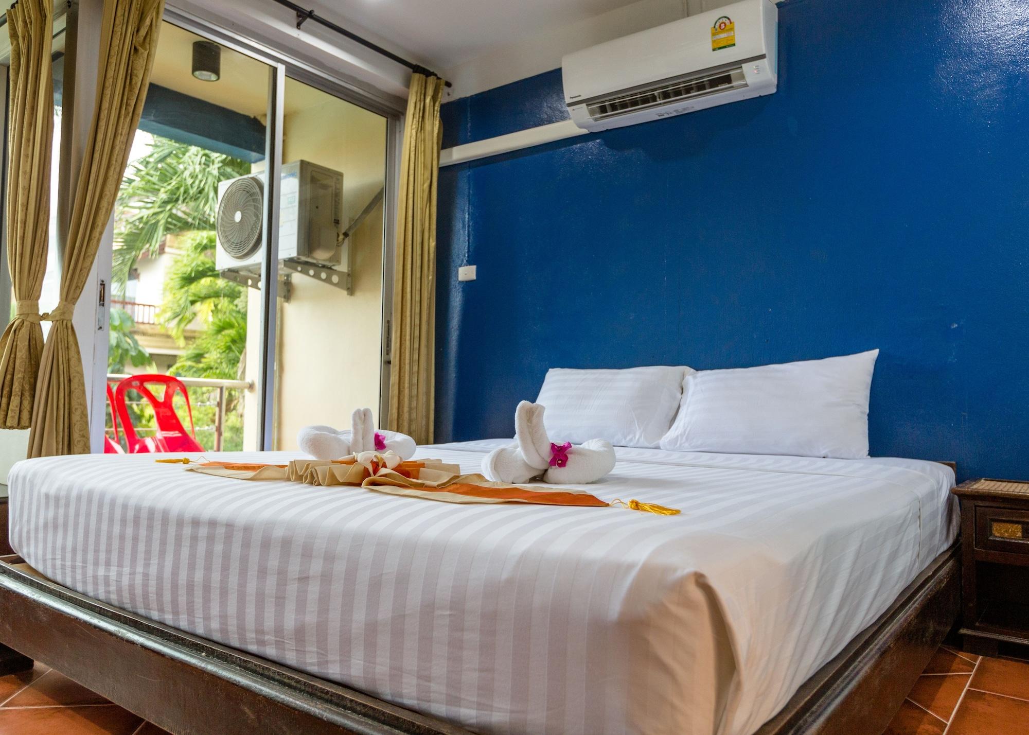 PorterHouse Beach Hotel Patong Exterior foto